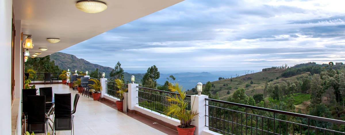 Mount N Mist Hotel Ooty Exterior photo
